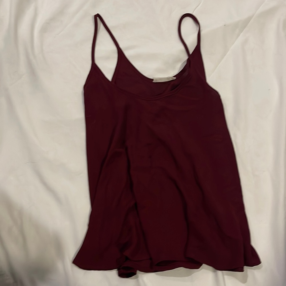 Cute maroon tank